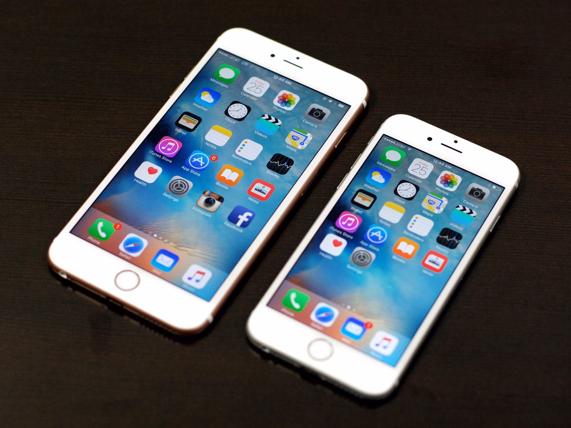 When does Apple iPhone 6 come out?