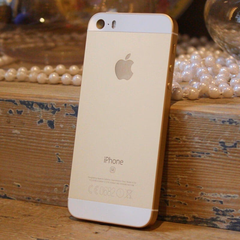 Jaké jsou rozdíly mezi iPhone 5S a 6S?