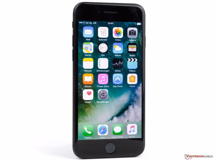 What is the warranty on the iPhone 7?