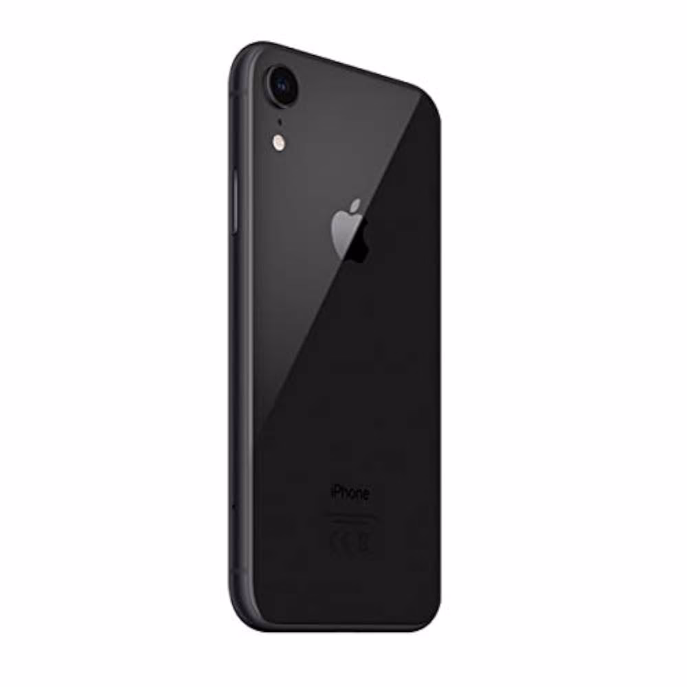 Does Apple have a store in Dubai?