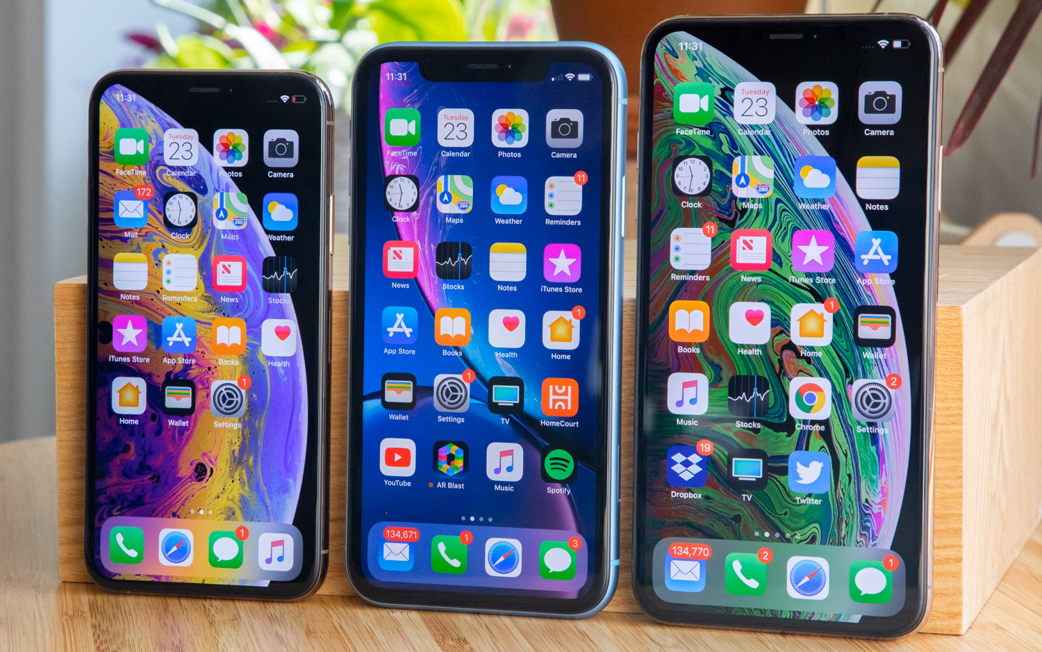 Is iPhone XS Max bigger than iPhone XS?