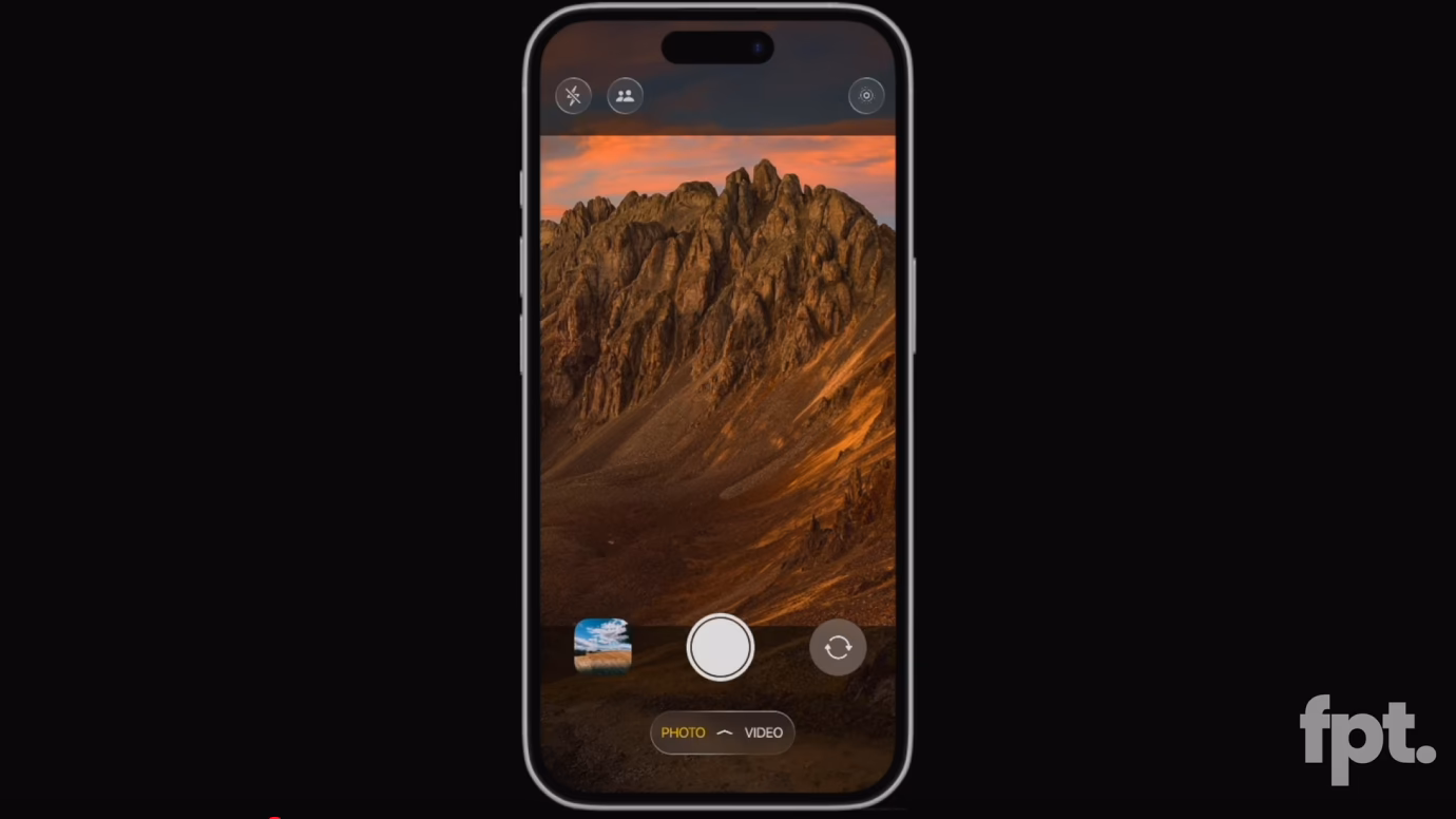 Did a YouTuber commissioned a friend to leak iOS 26?