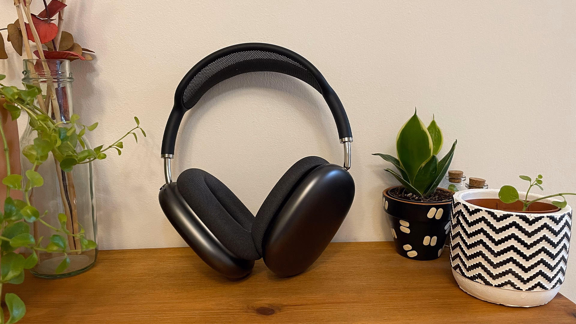 What are the best iPhone headphones for working out?