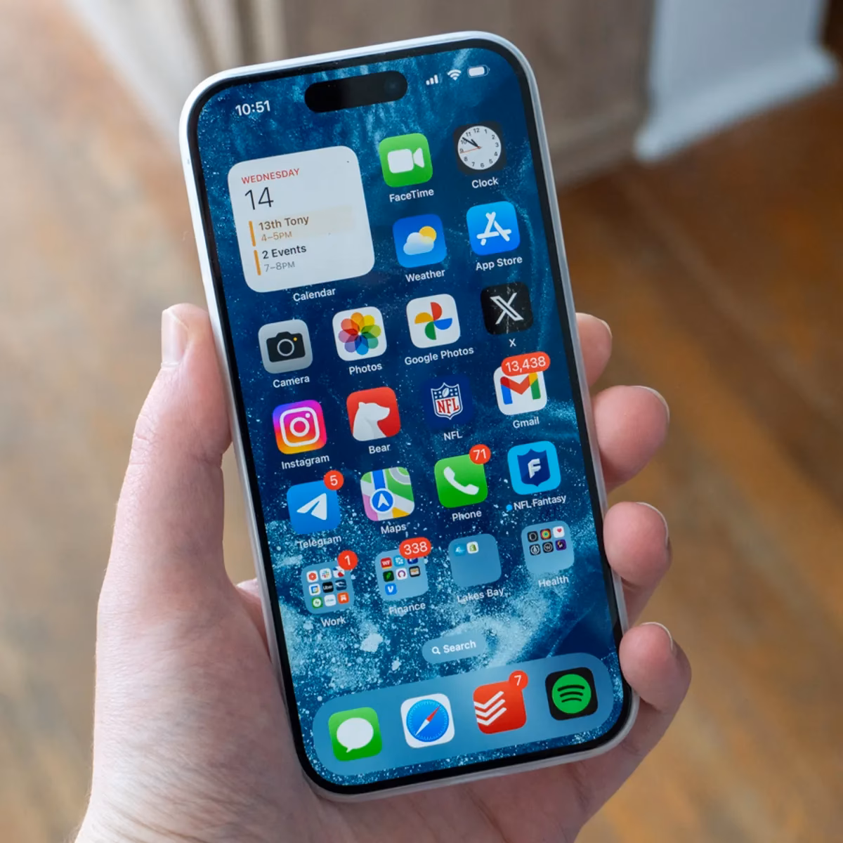 Which Reddit app is best for iOS?