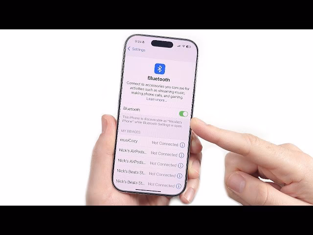 Why is my phone not connecting to Bluetooth for calls?