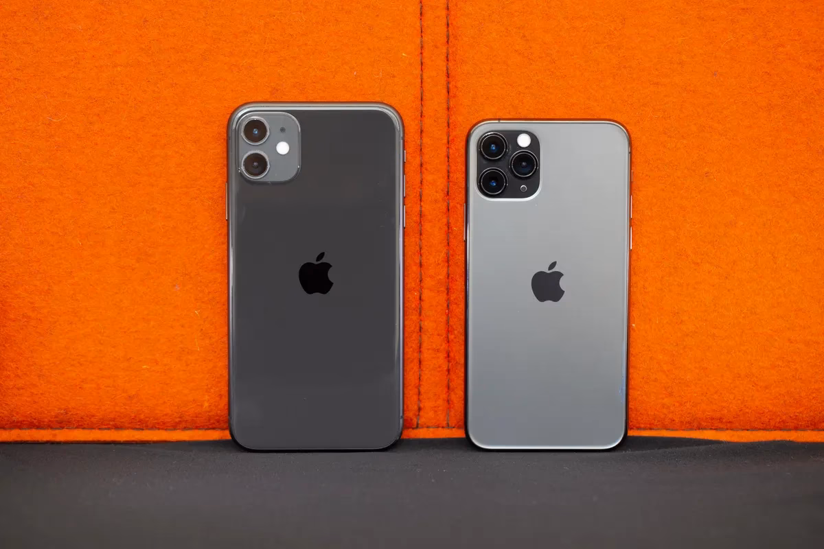 What does the iPhone 11 look like?