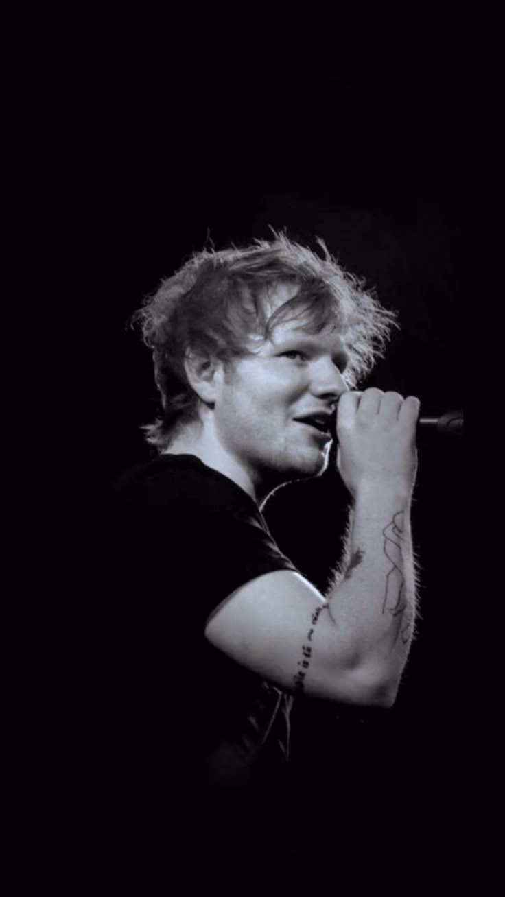 How do I set a background for Ed Sheeran?