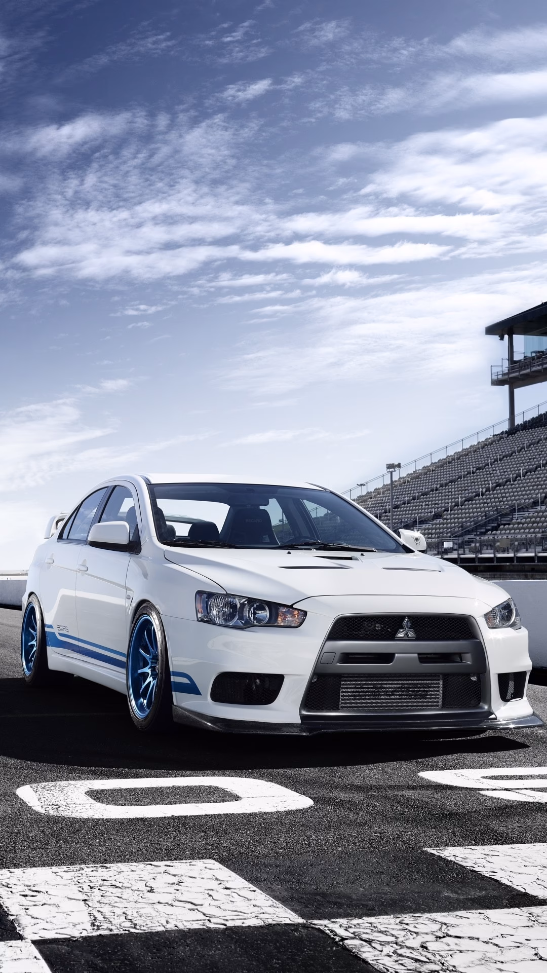 How many Evo X 4K wallpapers are there?