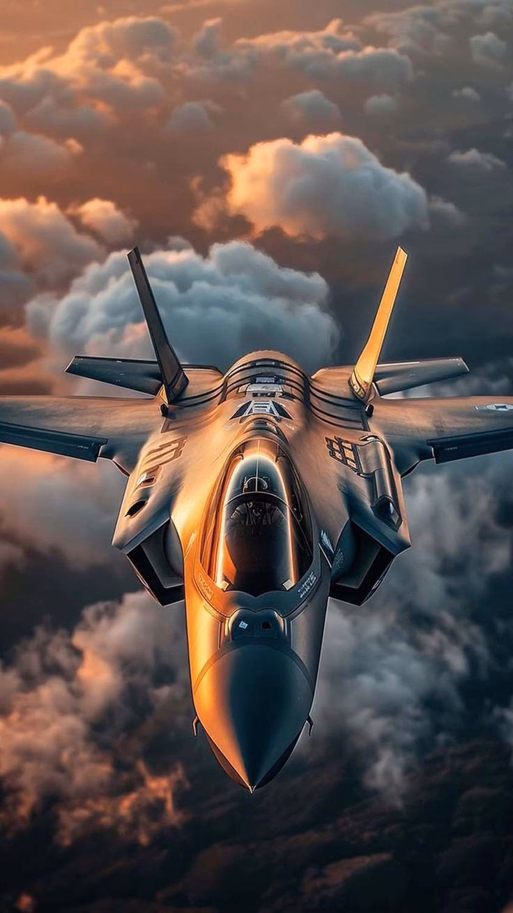 How many F-35 wallpapers are there?