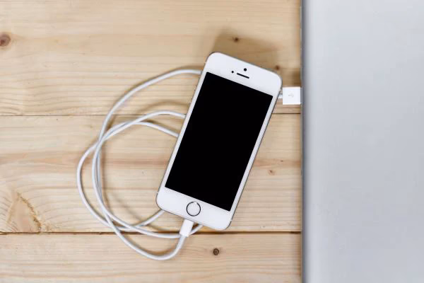 How to charge iPhone without a charger?