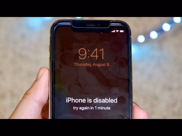 How to disable iTunes on iPhone?