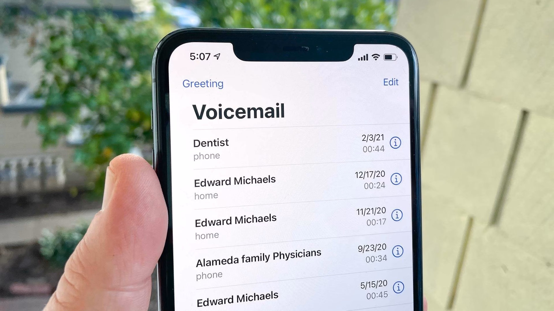 How to recover deleted voicemail on iPhone?