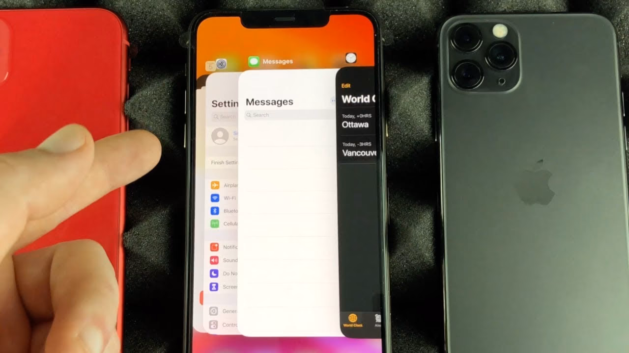 How to view open apps on iPhone 13?
