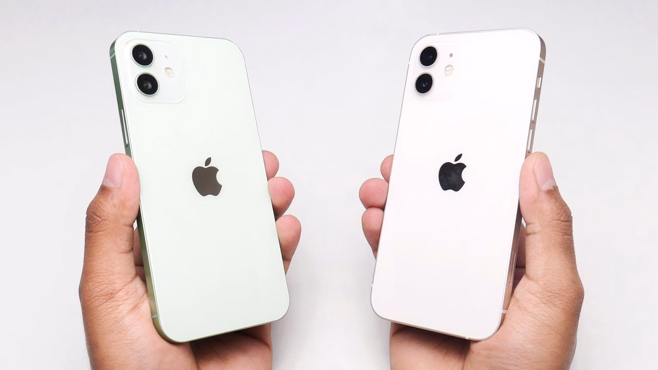 What does a fake iPhone look like?