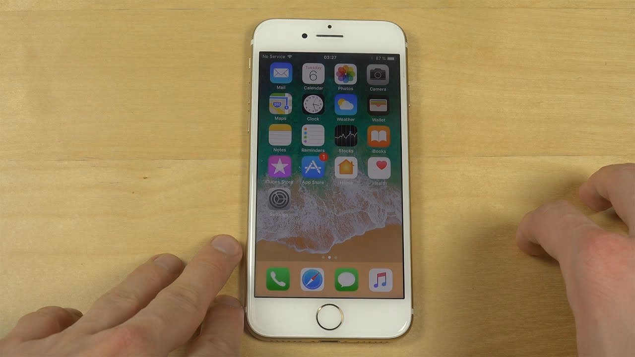 Does iPhone 11 support iOS 12?