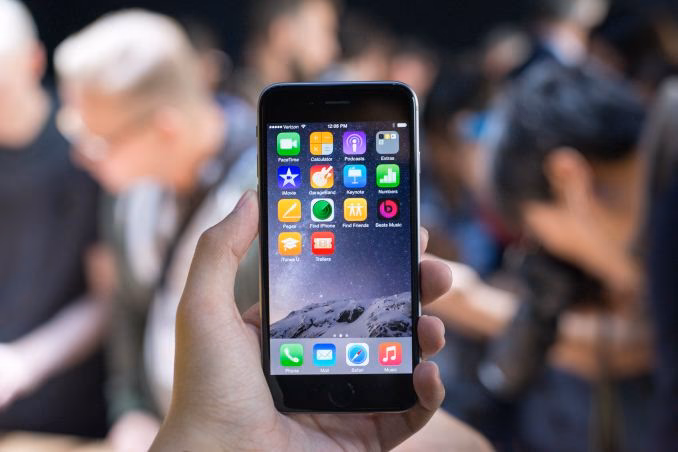 When does iOS 8 come out?