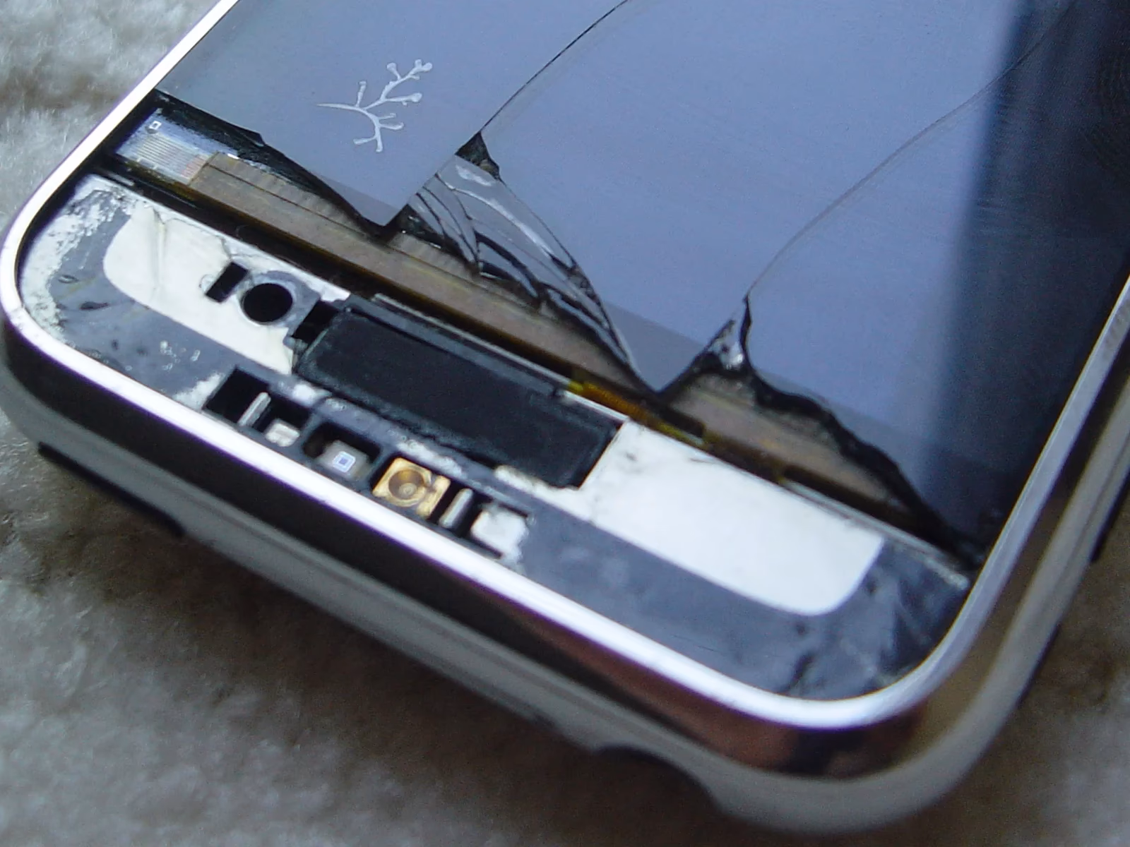 How do I kill the activation process on my iPhone 2G?