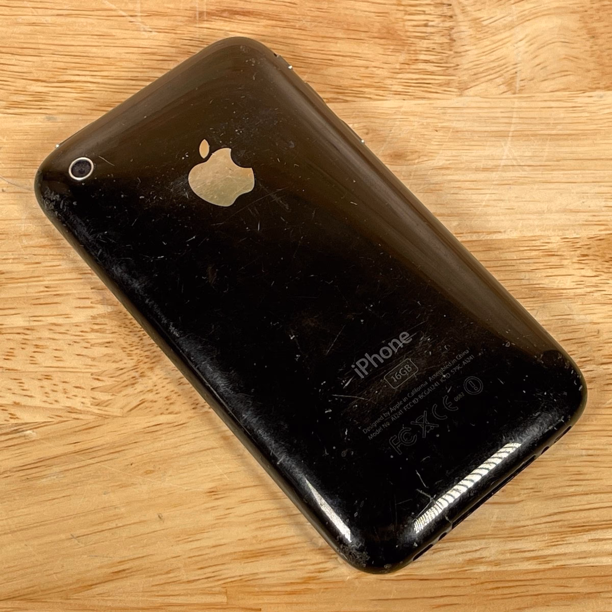 Does iPhone 3G have a 320x480 screen?