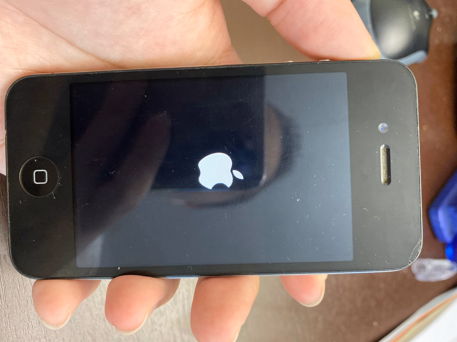 How do I Charge my iPhone X?