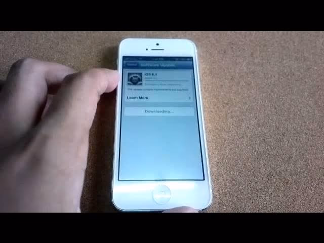 How to flash iPhone 5?