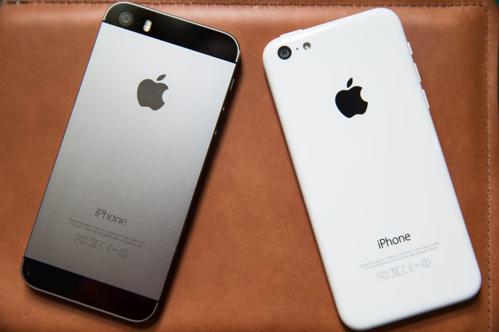 What is the difference between iPhone 5 & iPhone 5S?