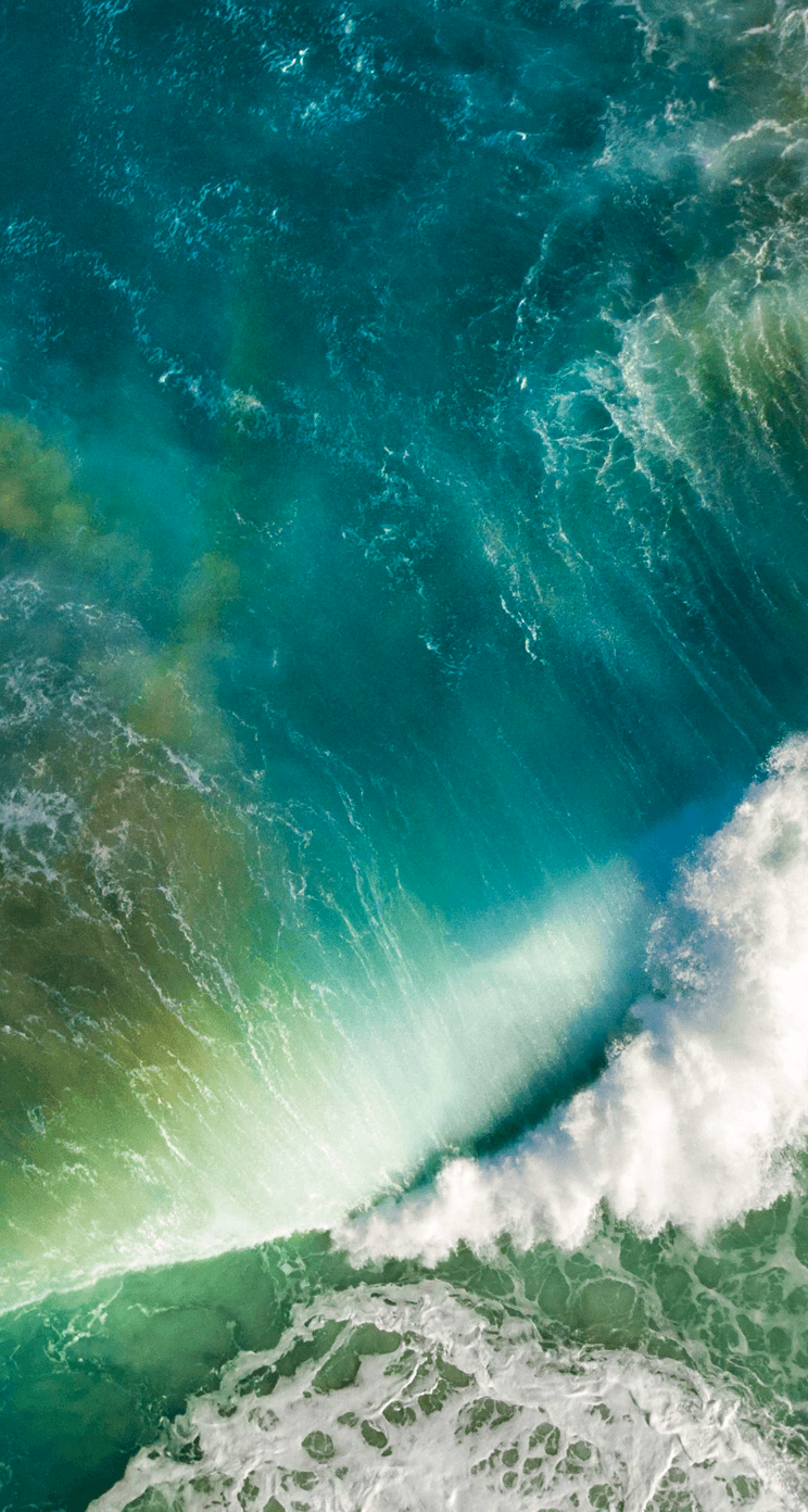 Where can I find free iPhone 5 wallpapers?