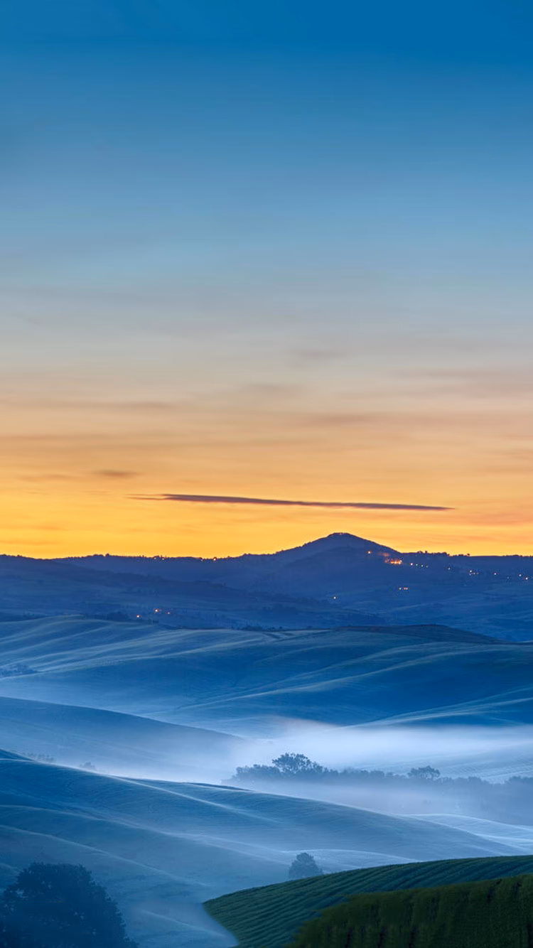 How do I Make my iPhone wallpaper look perfect?