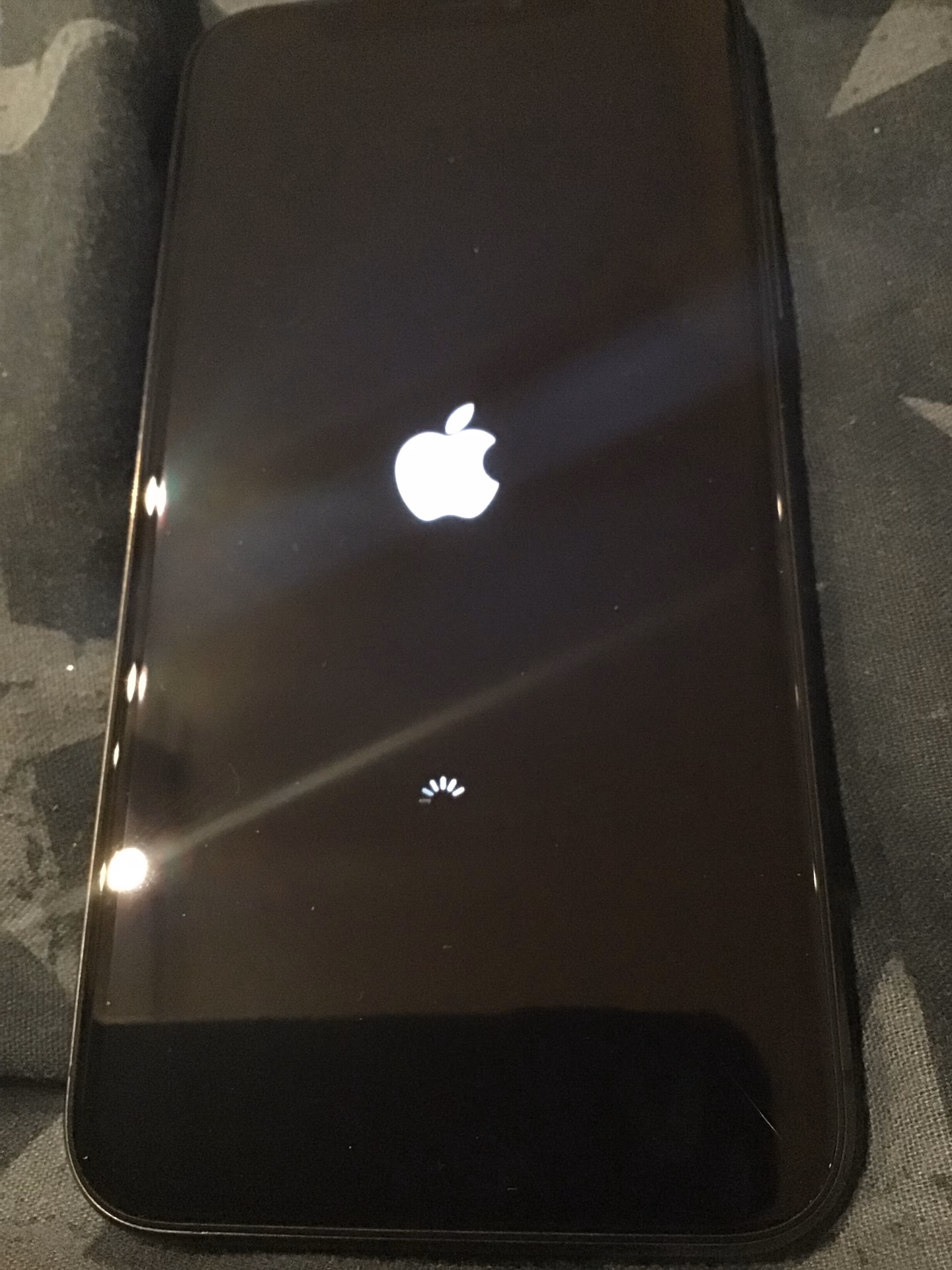 How to double tap iPhone?
