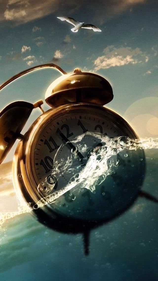 How do I change the clock style on my lock screen?