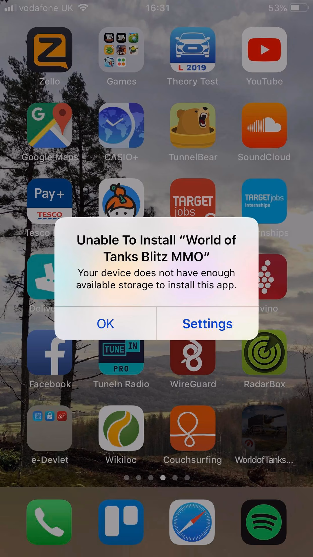How do I Fix my iPhone not installing apps?