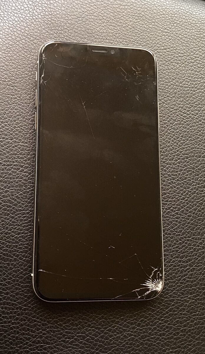 Can you sell a cracked iPhone screen?