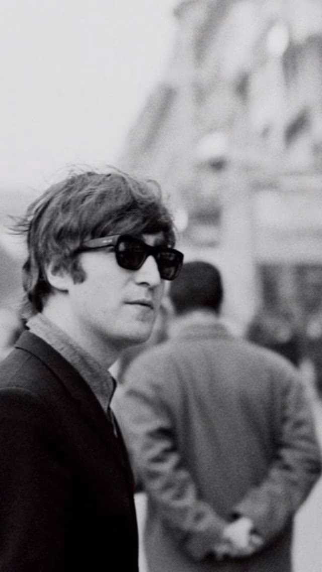 How many John Lennon HD wallpapers are there?