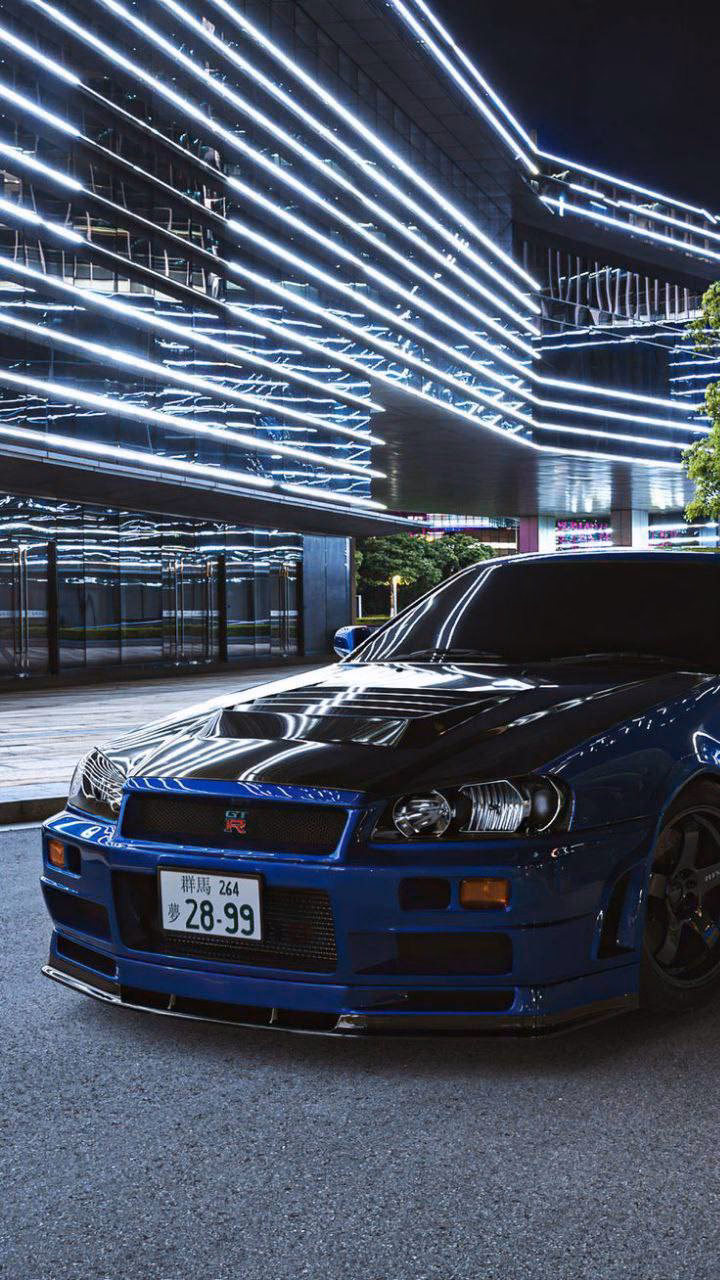 How many Nissan GTR R34 iPhone wallpapers are there?
