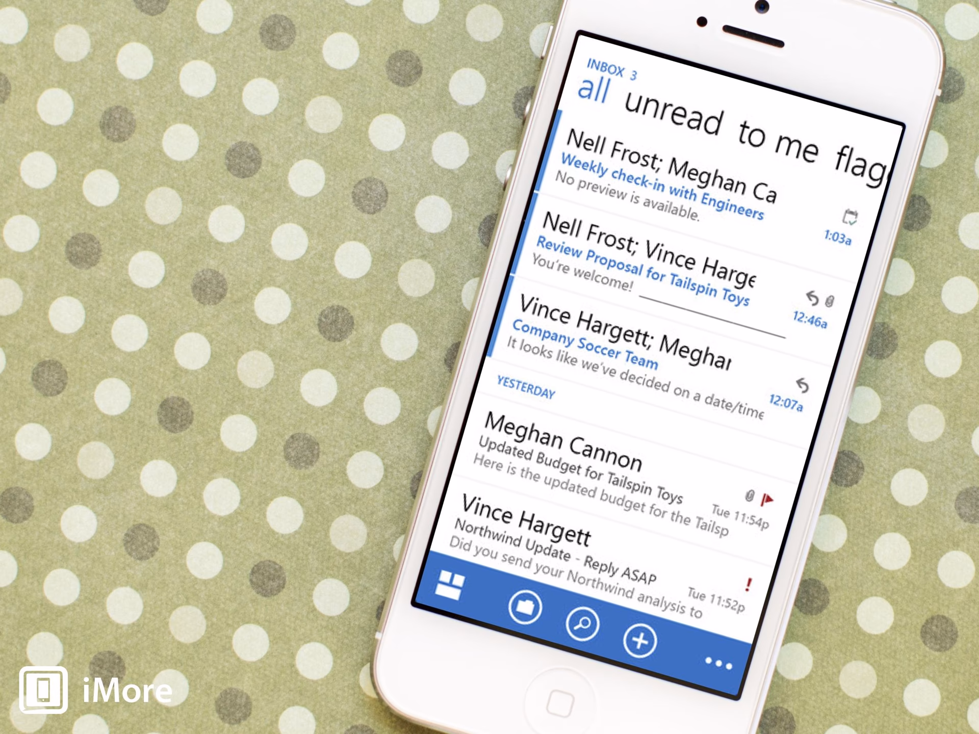 How does Outlook Web App (OWA) work?