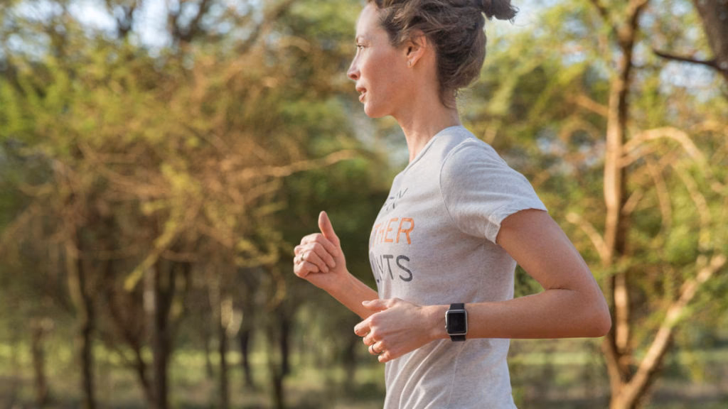 Does irunner run & jog tracker work with Apple Watch?