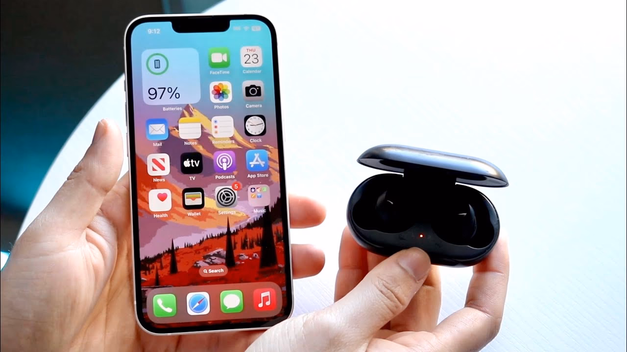 How to connect Samsung earbuds to iPhone?