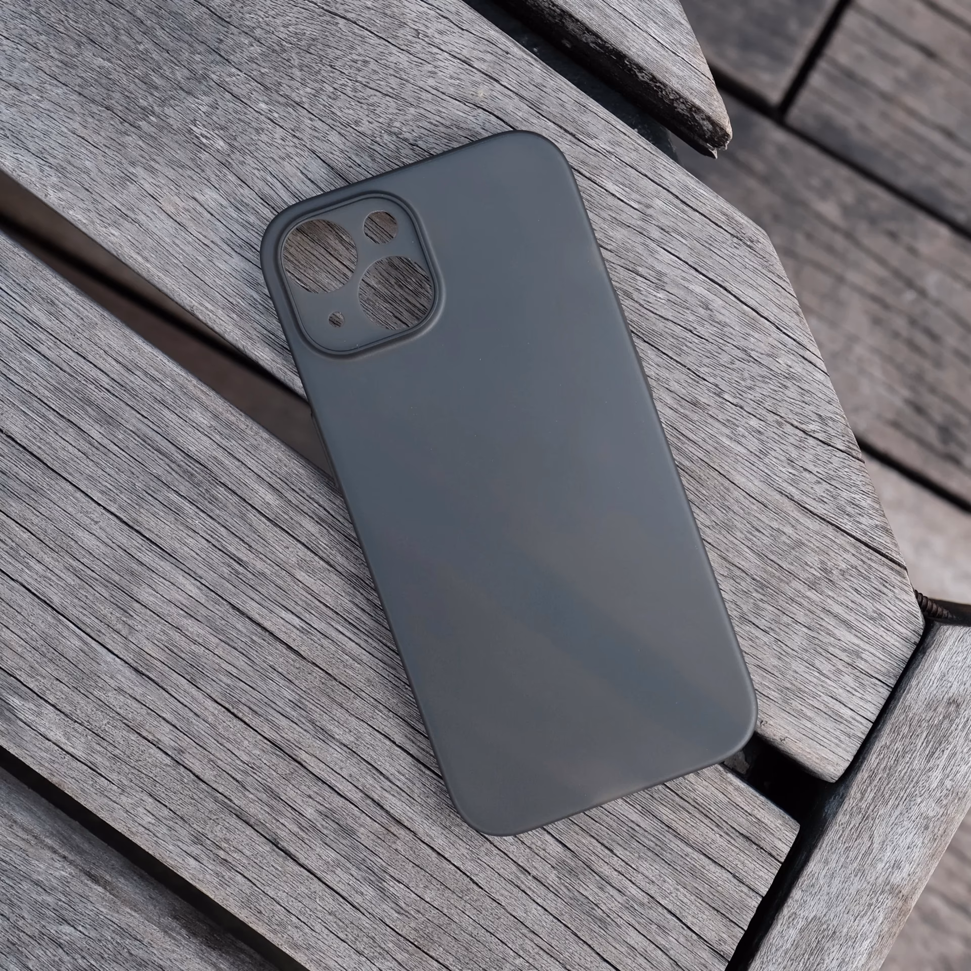 What is the thinnest phone case?