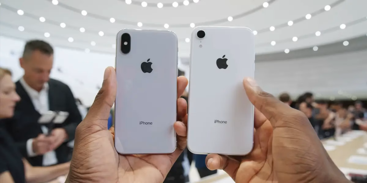 Should you buy iPhone XR or XS?